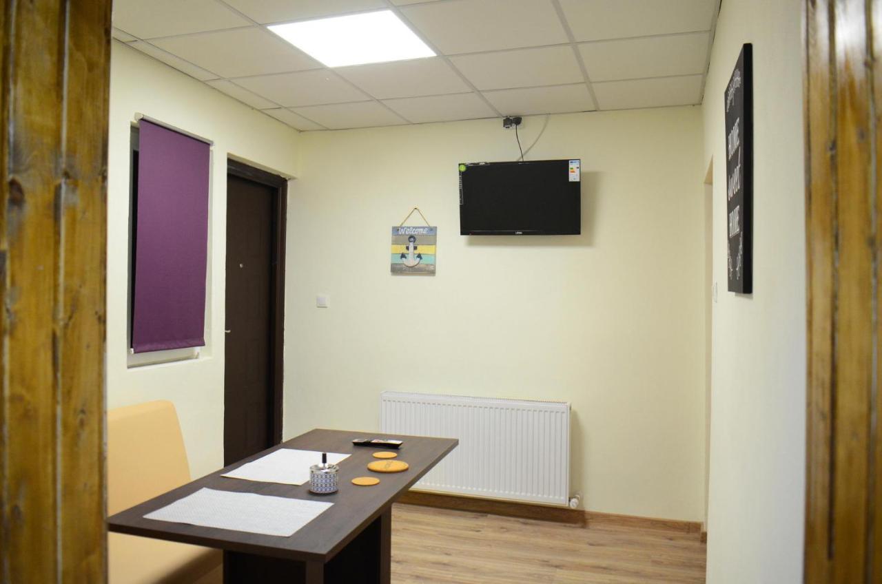 Private Apartment In The City Centre. Oradea Ngoại thất bức ảnh