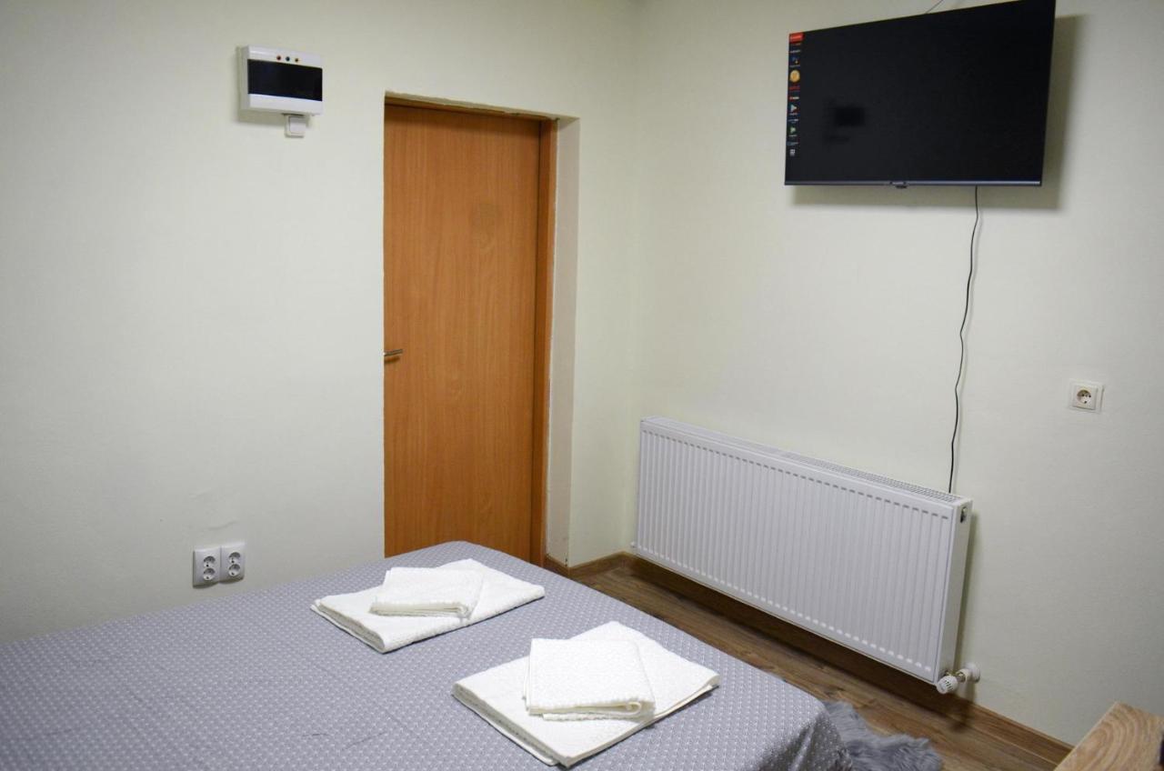 Private Apartment In The City Centre. Oradea Ngoại thất bức ảnh
