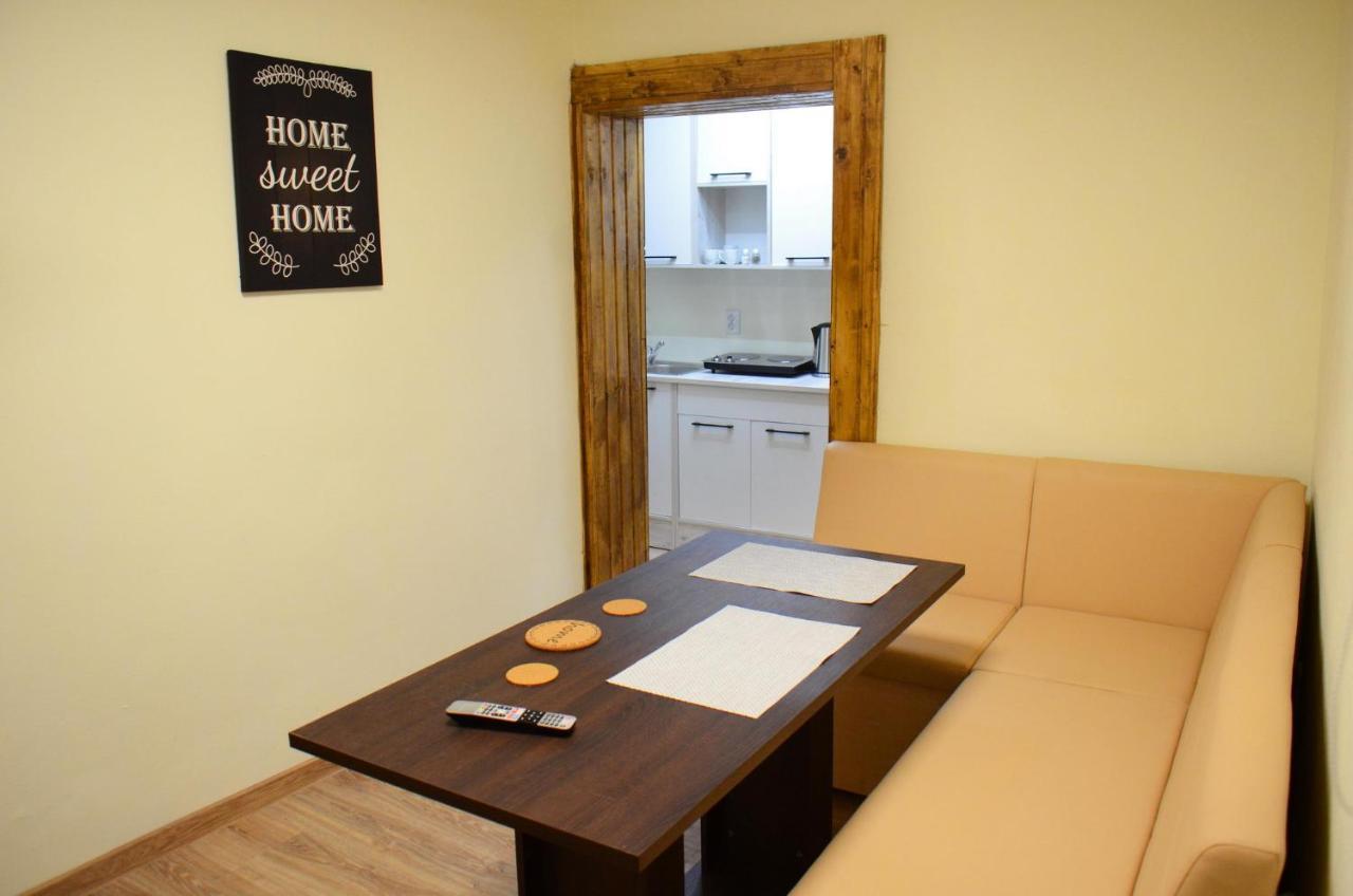 Private Apartment In The City Centre. Oradea Ngoại thất bức ảnh